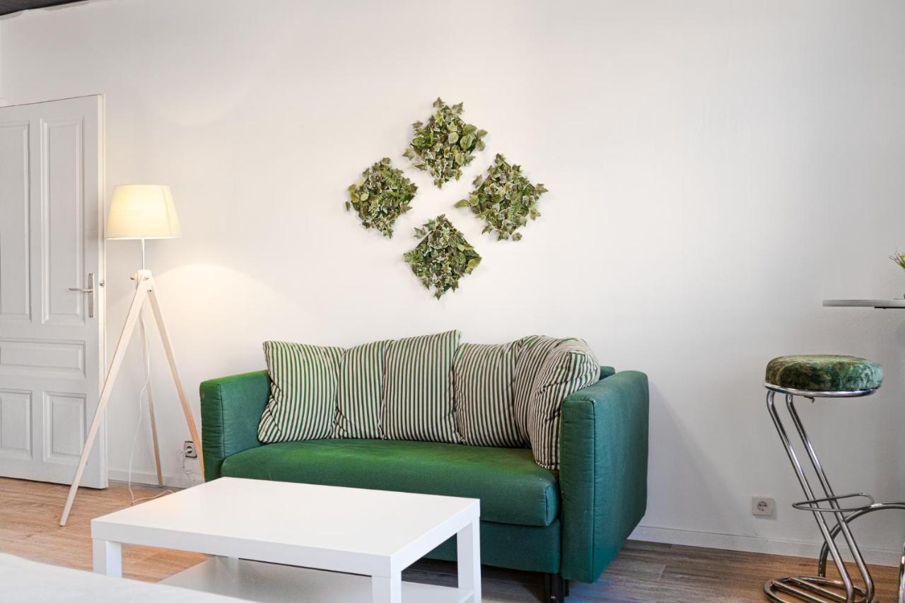 Perfectly Situated 2br Shared Apt- Ideal For Longstays Wien